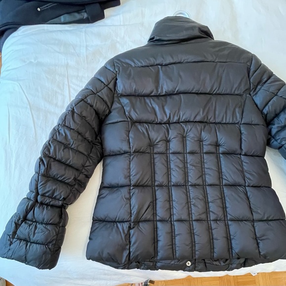 Puffer jacket with jewel snap buttons and zipper closure - Picture 3 of 5